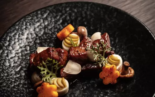 Atlantis the palm - Hakkasan_stir-frya5saromatenderloin Atlantis the palm - Hakkasan_stir-frya5saromatenderloin