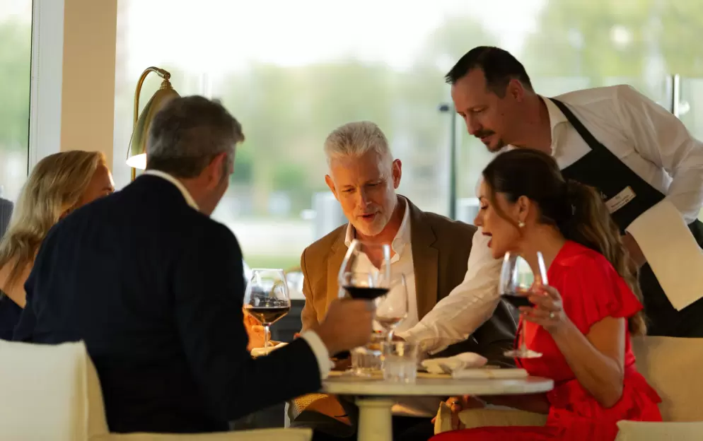 APT Guided Tours & River Cruises, APT Solara Annie's Table Lifestyle 2.jpg
