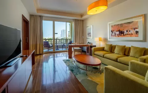 middle-east-holidays-qatar-grand-hyatt-doha-grand-suite-king