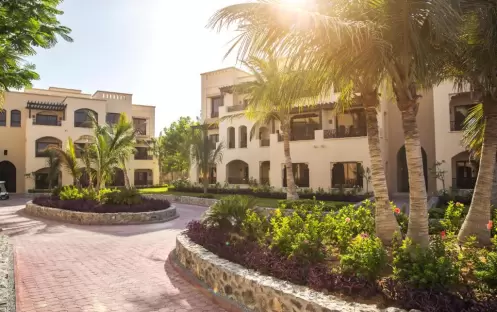middle-east-holidays-ras-al-khaimah-the-cove-rotana-resort-spacious- guest-room middle-east-holidays-ras-al-khaimah-the-cove-rotana-resort-spacious- guest-room