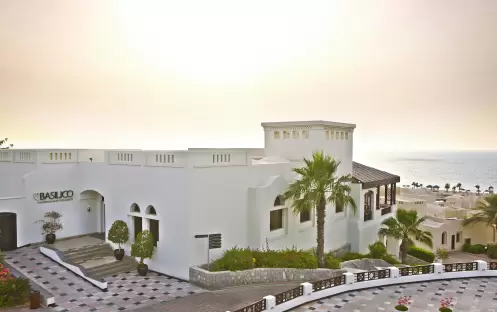 middle-east-holidays-ras-al-khaimah-the-cove-rotana-resort-basilico- mediterranean-restaurant-view middle-east-holidays-ras-al-khaimah-the-cove-rotana-resort-basilico- mediterranean-restaurant-view