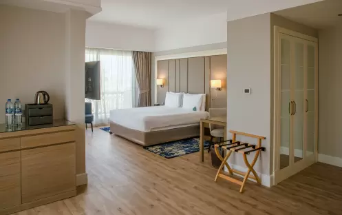 middle-east-holidays-ras-al-khaimah-rixos-bab-al-bahr-hotel-premium- room-sea/pool-view middle-east-holidays-ras-al-khaimah-rixos-bab-al-bahr-hotel-premium- room-sea/pool-view