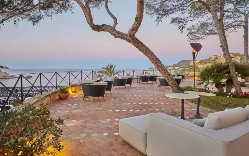 europe-holidays-spain-majorca-secrets-mallorca-villamil-resort-spa-hotel-sky-bar europe-holidays-spain-majorca-secrets-mallorca-villamil-resort-spa-hotel-sky-bar
