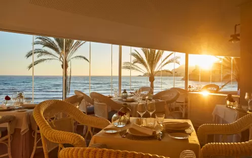 europe-holidays-spain-majorca-secrets-mallorca-villamil-resort-spa-hotel-seaside-grill europe-holidays-spain-majorca-secrets-mallorca-villamil-resort-spa-hotel-seaside-grill