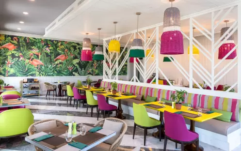middle-east-holidays-abu-dhabi-rixos-premium-saadiyat-island-hotel-people’s-restaurant middle-east-holidays-abu-dhabi-rixos-premium-saadiyat-island-hotel-people’s-restaurant
