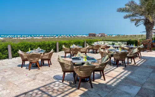 middle-east-holidays-abu-dhabi-rixos-premium-saadiyat-island-hotel-people’s-restaurant middle-east-holidays-abu-dhabi-rixos-premium-saadiyat-island-hotel-people’s-restaurant