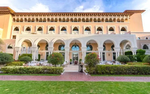 middle-east-holidays-abu-dhabi-rixos-premium-saadiyat-island-hotel-turquoise middle-east-holidays-abu-dhabi-rixos-premium-saadiyat-island-hotel-turquoise