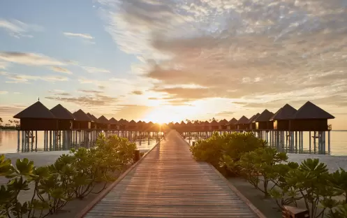 indian-ocean-holidays-maldives-sun-siyam-olhuveli-water-villa indian-ocean-holidays-maldives-sun-siyam-olhuveli-water-villa