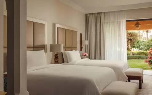 middle-east-holidays-dubai-one-only-royal-mirage-residence- prestige-room middle-east-holidays-dubai-one-only-royal-mirage-residence- prestige-room