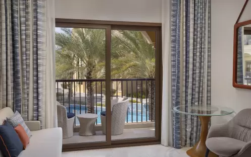 middle-east-holidays-ras-al-khaimah-doubletree-by-hilton-resort-spa-marjan-island-hotel-guest-room-with-pool-view middle-east-holidays-ras-al-khaimah-doubletree-by-hilton-resort-spa-marjan-island-hotel-guest-room-with-pool-view