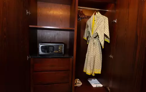 asia-holidays-indonesia-bali-puri-santrian-beach-resort-spa-deluxe