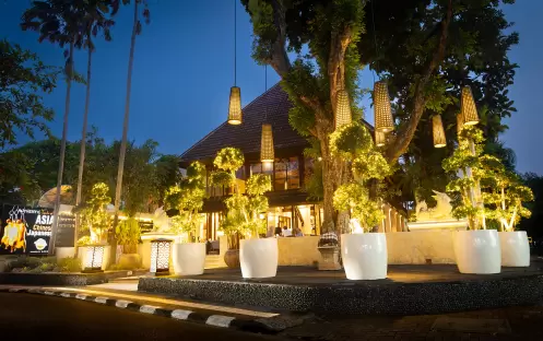 asia-holidays-indonesia-bali-puri-santrian-beach-resort-spa-mezzanine-asian- kitchen&bar