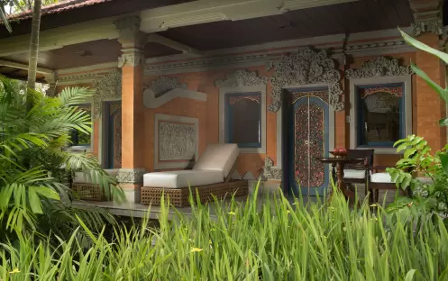 asia-holidays-indonesia-bali-puri-santrian-beach-resort-spa-bungalow