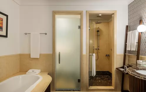 middle-east-holidays-dubai-the-westin-dubai-mina-seyahi-beach-resort-marina-hotel-two-bedroom-family-room middle-east-holidays-dubai-the-westin-dubai-mina-seyahi-beach-resort-marina-hotel-two-bedroom-family-room