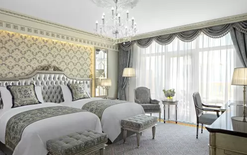 middle-east-holidays-dubai-raffles-the-palm-dubai-premier- palm middle-east-holidays-dubai-raffles-the-palm-dubai-premier- palm