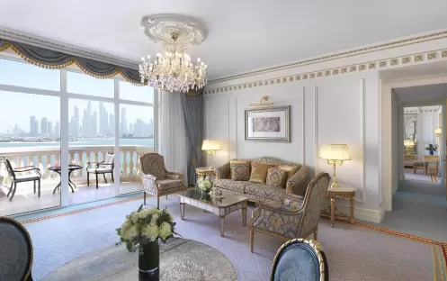 middle-east-holidays-dubai-raffles-the-palm-dubai-signature- suite-palm middle-east-holidays-dubai-raffles-the-palm-dubai-signature- suite-palm