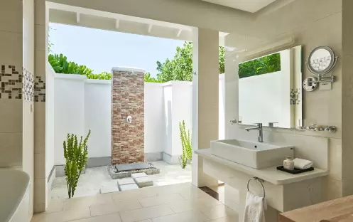 indian-ocean-holidays-maldives-siyam-world-maldives-beach- suite-with-pool-bathroom indian-ocean-holidays-maldives-siyam-world-maldives-beach- suite-with-pool-bathroom
