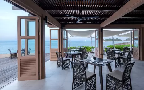 thailand-holidays-koh-samui-garrya-tongsai-bay-samui-hotel-fish-tales thailand-holidays-koh-samui-garrya-tongsai-bay-samui-hotel-fish-tales
