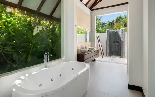 indian-ocean-holidays-maldives-heritance-aarah-maldives-two-bedroom-family-beach-villa