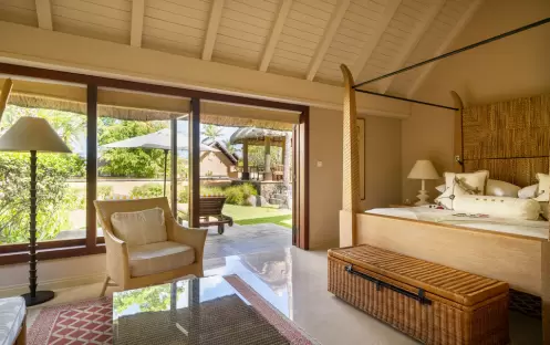indian-ocean-holidays-mauritius-the-oberoi-beach-resort-mauritius-luxury-villa-with- garden indian-ocean-holidays-mauritius-the-oberoi-beach-resort-mauritius-luxury-villa-with- garden