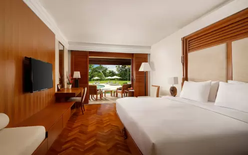 asia-holidays-indonesia-bali-nusa-dua-beach-hotel-spa-handwritten-collection-palace-club-lagoon-room asia-holidays-indonesia-bali-nusa-dua-beach-hotel-spa-handwritten-collection-palace-club-lagoon-room