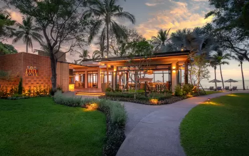 thailand-holidays-hua-hin-cha-am-anantara-hua-hin-resort-hotel-sea-fire-salt